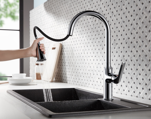 450.3mm 275.5mm Kitchen Mixer Faucet With Sprayhead Swivel Spout